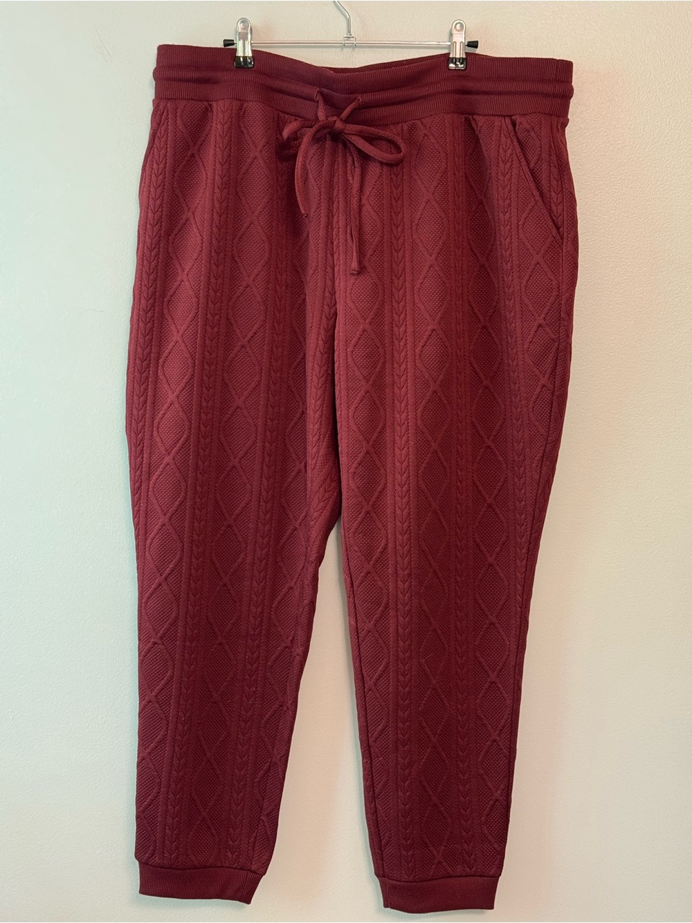 Belle by Kim Gravel Maroon Cable-Knit Jogger Pants